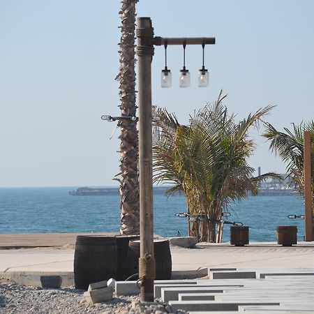 Regent Beach Resort Dubai Exterior foto