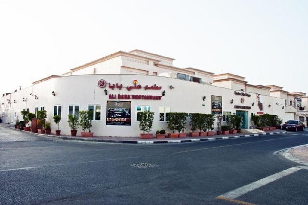 Regent Beach Resort Dubai Exterior foto