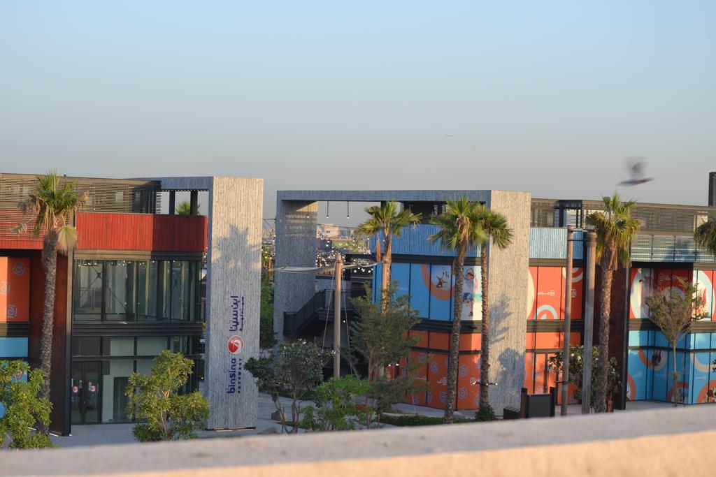 Regent Beach Resort Dubai Exterior foto