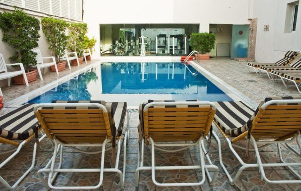 Regent Beach Resort Dubai Exterior foto