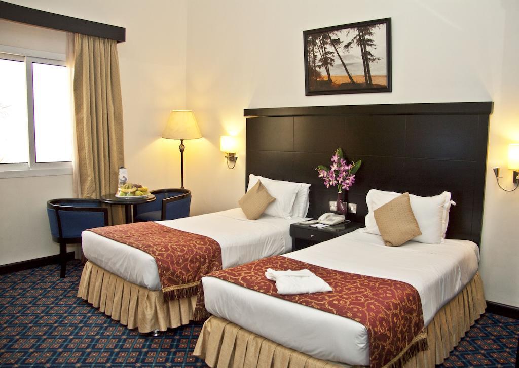 Regent Beach Resort Dubai Exterior foto